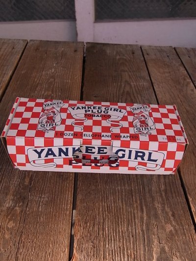 画像1: 1930’S　アンティーク　紙箱　YANKEE GIRL PLUG　その3　タバコ　店舗用装飾品　ビンテージ