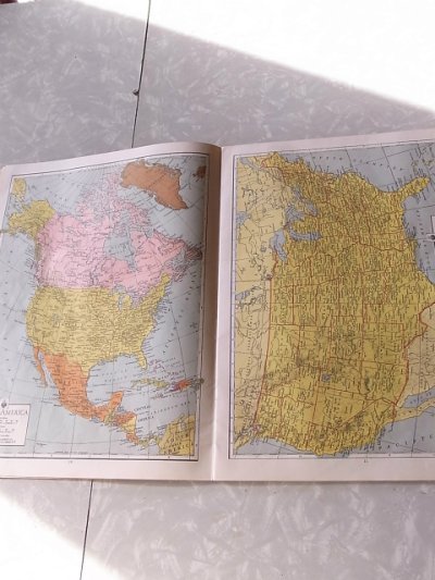 画像5: アンティーク　洋書　Global Atlas OF THE WORLD AT WAR 世界地図　1943-44年ごろ　本　古書