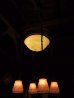 画像2: アンティーク　アールデコ　１９２０年代頃　ガス灯シェード　ドームシェード　装飾ミルクガラスシェード付　ペンダントランプ　1灯＋4灯　4連チェーン　ビンテージ (2)