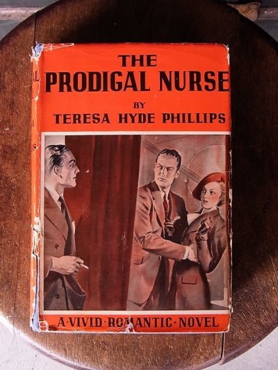 画像1: アンティーク　洋書　THE PRODIGAL NURSE　1936,1937　本　古書　ビンテージ