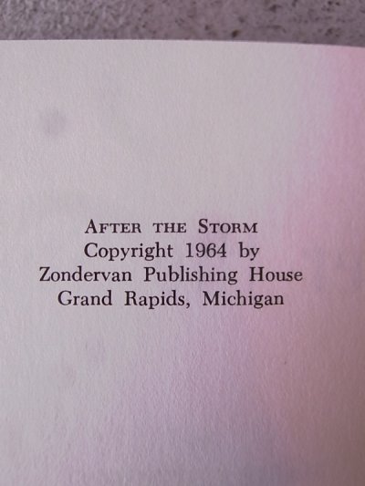 画像4: アンティーク　洋書　after the storm　1964　本　古書　ビンテージ