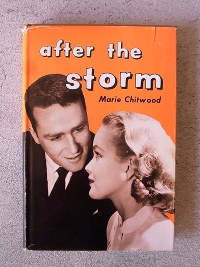 画像1: アンティーク　洋書　after the storm　1964　本　古書　ビンテージ