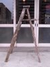 画像3: アンティーク　ウッドステップラダー　ペンキ　はしご　木製脚立　大型　5段　ビンテージ (3)
