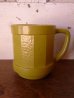 画像1: フェデラル　マグカップ　ミルクガラス　黄緑色　アンティーク　ビンテージ (1)