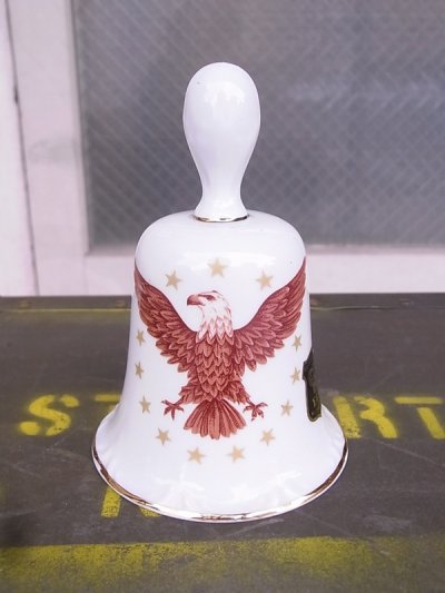 画像1: 陶器のベル　呼び鈴　eagle　イーグル　ハクトウワシ　GOLDEN CROWN　西ドイツ　アンティーク　ビンテージ