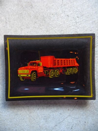 画像1: ガラストレイ　小物入れ　トラック　トレイ　プレート　スモーククリアガラス　絵柄　アンティーク　ビンテージ