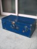 画像1: トランク　中型トランク　スーツケース　ブルー　鍵付き　店舗什器に　アンティーク　ビンテージ (1)