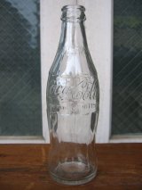 エンボスボトル　ソーダボトル　ポップボトル　ガラス瓶　コカコーラ　COCA COLA　coke　クリアガラス　アドバタイジング　アンティーク　ビンテージ