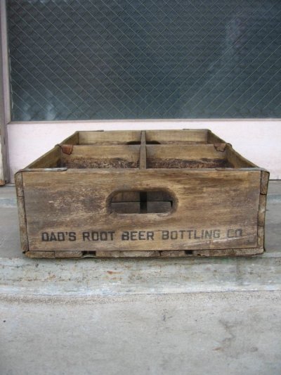 画像4: ボトルクレート　DAD'S ROOT BEER　ボトルケース　ウッドボックス　木箱　アドバタイジング　アンティーク　ビンテージ