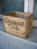 画像1: ボトルクレート　Clicquot Club　ボトルケース　ウッドボックス　木箱　アドバタイジング　アンティーク　ビンテージ (1)
