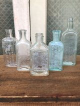 19世紀　1860’S 70'S 80'S　メディスンボトル　瓶　クリアガラス　色付きガラス　アンティーク　ビンテージ
