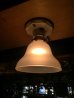 画像1: 1930’S 40’S　オクタゴンシェイプ　8角形　シーリングライト　1灯　レセプタクル　フロストガラスシェード　ポーセリンランプ　ボールチェーンスイッチ付き　アンティーク　ビンテージ (1)