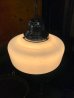 画像4: 30'S 40'S　スクールハウスシーリング　小型　ペンダントランプ　ミルクガラスシェード　引っ掛けシーング　1灯　メタル　アンティーク　ビンテージ