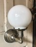画像2: 1930年代　1930'S　ウォールマウントブラケットライト　1灯　ミルクガラスシェード　真鍮　クロームメッキ　アンティーク　ビンテージ (2)