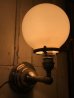 画像1: 1930年代　1930'S　ウォールマウントブラケットライト　1灯　ミルクガラスシェード　真鍮　クロームメッキ　アンティーク　ビンテージ (1)