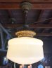 画像1: 1910’S　20’S　ビクトリアン　ミルクガラスシェード　ペンダントランプ　巨大　1灯　カメオ　装飾　プラスター　真鍮　アンティーク　ビンテージ (1)