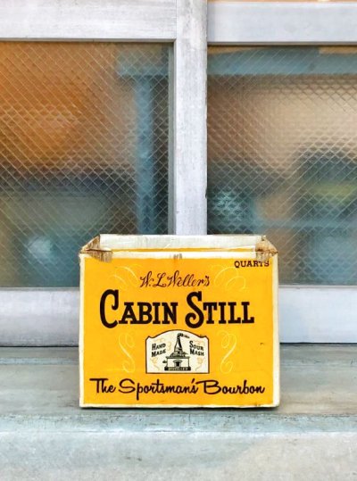 画像1: 1960’S 70'S　アドバタイシング　BOX　ダンボール　リカー　バーボン　CABIN STILL　Bourbon　店舗ディスプレイに　アンティーク　ビンテージ