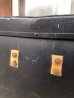 画像16: トランク　V.F.KLOEPPER　中型　スーツケース　アタッシュケース　硬質厚紙　ヴァルカンファイバー　ガーメントケース　店舗什器に　アンティーク　ビンテージ
