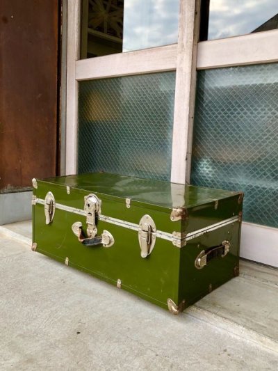 画像2: メタルトランク　カーキ　中型　スーツケース　店舗什器に　アンティーク　ビンテージ