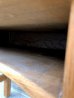 画像17: 1930'S 40'S　スクールデスク　無垢　レッドオーク　ナラ　KIDS DESK&CHAIR SET　キッズデスク　子供用　ウッド　デスク    勉強机   机　テーブル　ハードウッド　アンティーク　ビンテージ