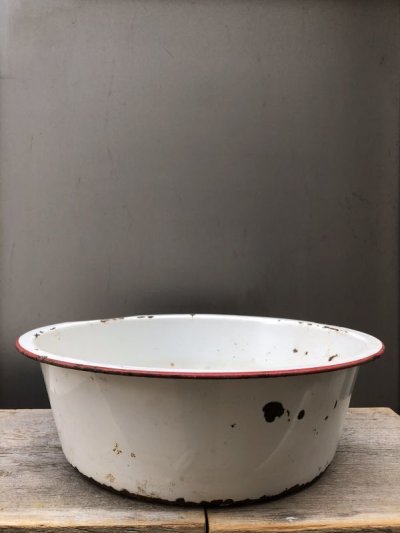 画像1: 19世紀　ホーロー　WASHBOWL　洗面器　トレイ　琺瑯　ホワイト/レッド　カントリー　アンティーク　ビンテージ