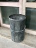 画像1: 1920'S 30'S 40'S　ダストボックス　ヘヴィーアイアン　ヘビーデューティー　buckets　trash can　トラッシュカン　シャビー　ゴミ箱　大型　アンティーク　ビンテージ (1)