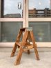 画像1: ウッドステップラダー　はしご　木製脚立　小型　変則　2段　ツールトレイ付　アンティーク　ビンテージ (1)