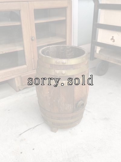 画像2: BAR　洋酒　重厚　ウッドバレル　樽　ウイスキー樽　ビア樽　ウイスキーバレル　ビールバレル　ウッド×ブラス　真鍮　ショップディスプレイ　店舗什器　アンブレラスタンド　傘立て　アンティーク　ビンテージ