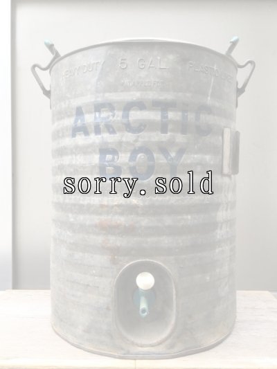 画像2: メタルジャグ　シャビーシック　ビンテージアウトドア　アークティック ボーイ　ブリキ　5GAL　5ガロン　ARCTIC BOY