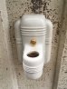 画像5: 1920'S 30'S　アールデコ　art deco　ウォールマウントブラケットライト　ポーセリン　リブ　ランプ　1灯　レストルーム　パウダールーム　洗面　アンティーク　ビンテージ