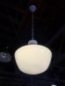 画像7: 1920’S 30’S　ペア　2PCS/SET　アールデコ　スクールハウス シーリング　ミルクガラス　ブラス　真鍮　1灯　シャビーシック　薄ピンク　アンティーク　ビンテージ