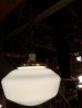 画像7: T様商談中1930'S 40'S　ミルクガラスシェード　ペンダントランプ　シーリングライト　1灯　スクールハウスシーリング　中型　シャビーシック　真鍮　ポーセリン　アンティーク　ビンテージ