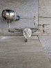 画像19: 1910'S 20'S　レア　SAN-O-LA　アーリーセンチュリー　ビクトリアン　SOAPDISH　カップホルダー　歯ブラシホルダー　トゥースブラシホルダー　station bathroom　ウォールマウント　ビンテージプランビング　洗面　ソープディッシュ　石鹸台　真鍮　シャビーシック　アンティーク　ビンテージ
