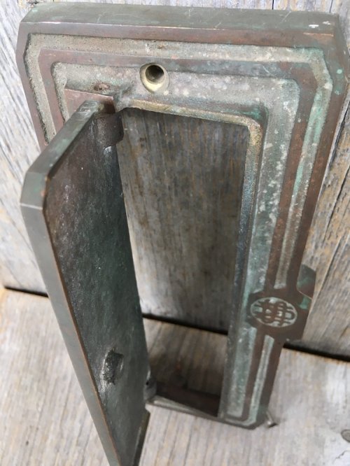 other photographs.2: 1920'S 30'S　AMERICAN DEVICE MFG.CO　大型　レタースロット　郵便受け　LETTER SLOT　ヘヴィーブラス　真鍮　アンティーク　ビンテージ