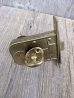 画像4: 1950'S 60's　YALE　night latch　rim lock　ナイトラッチ　デッドロック　キー付き　錠前　鍵　デッドストック　真鍮　鉄　アンティーク　ビンテージ