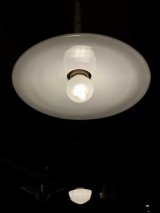 1890’S 1900’S 1910'S　アーリーセンチュリー　シーリングライト　フラットシェード　FLAT SHADE　ミルクガラス　G.E.Co.　ジェネラルエレクトリック製　made in usa　1灯　アイアン　真鍮　アンティーク　ビンテージ