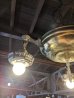 画像2: 1920'S30'S　アールデコ　シーリングライト　パンランプ　ARROW　3灯　シャンデリア　真鍮　ベアバルブ　スイッチ付　ソケットサラウンド　装飾　アンティーク　ビンテージ (2)