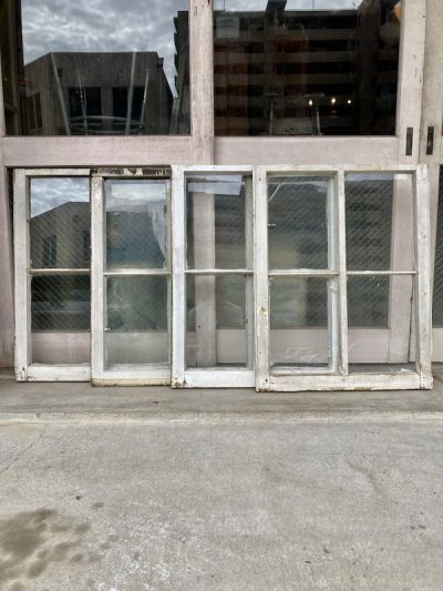 画像2: 1910'S 1920'S 1930'S　shabby chic　シャビーシック　木枠ガラス 窓　 4分割　木製　ミルキー　ホワイト　アンティーク　ビンテージ