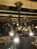 画像7: 1910'S 20'S　アーリーセンチュリー　アーツ＆クラフツ　アールデコ　シーリングライト　レア　スクエアシャフトランプ　パンランプ　GEソケット 　3灯　シャンデリア　真鍮　ベアバルブ　ターンスイッチ付　ソリッドブラス　アンティーク　ビンテージ