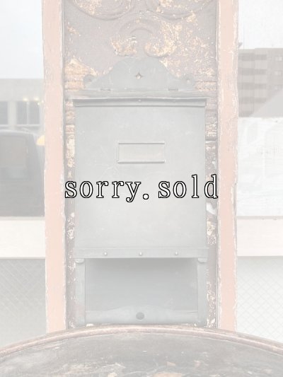 画像2: 1930'S 40'S　U.S.MAIL BOX　アメリカ　ポスト　メールボックス　新聞受け付き　ウォールマウント　店舗什器　装飾　真鍮　ブラス　銅リベット　アンティーク　ビンテージ