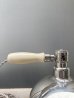 画像8: 1910'S 20'S　BRYANT　THERAPEUTIC LAMP　メディカルライト　アール・デコ　マシンエイジ　1灯　メディカル　インダストリアル　ランプ　ニッケルメッキ　メタルシェード　ウッドハンドル　NOS　展示品デッドストック　エクセレントコンディション　アンティーク　ビンテージ