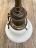 画像17: 1900’S 10'S　HUBBELL　アーリーセンチュリー　1灯　ミルクガラスシェード　ナローシャフト　カーブドシャフト　ウォールマウントブラケットライト　真鍮　アンティーク　ビンテージ
