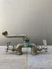 画像11: 1930'S 40'S　アールデコ　Sink faucet　水道　蛇口　混合水栓　TAP　水栓　ビンテージプランビング　レバーハンドル　COLD　HOT　真鍮　ニッケルメッキ　ニッケルカバード　ディスプレイに　実用に　アンティーク　ビンテージ