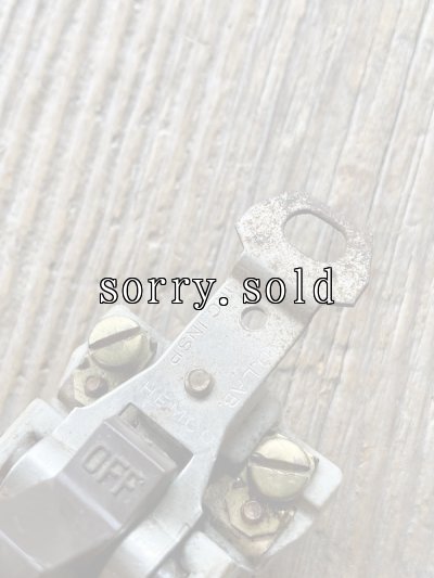 画像19: 1930'S 40'S　レア　エクセレントコンディション　BRYANT　HEMCO　BULLS EYE SWITCH-ASSY　ブルズアイスイッチ　グラスジュエル　GLASS JEWEL　レッドカットガラス　トグルスイッチ　ブラス プレート　ポーセリン　真鍮　アンティーク　ビンテージ