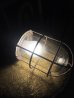 画像38: 1920'S 30’S　ウォールマウント　BENJAMIN　ベンジャミン　シップライト　ポーチライト　ケージランプ　ヘヴィーデューティー　インダストリアル　シーリングライト　フラッシュマウント　ラウンドクリアガラスシェード　1灯　キャストアイアン 　アンティーク　ビンテージ
