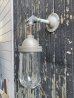 画像3: K様商談中　1940’S 50'S　大型　ウォールマウント　BENJAMIN　ベンジャミン　ガスステーションライト　ポーチライト　グローブランプ　ヘヴィーデューティー　インダストリアル　フラッシュマウント　ラウンドクリアガラスシェード　1灯　キャストアイアン 　キャストアルミ　アンティーク　ビンテージ