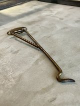 1930'S 40'S　PLANT HOOK　スイング式フック　プランターフック　ランタンハンガー　クロージングハンガー　ハット掛け　壁付け　アイアン　スチール　ブラスメッキ　アンティーク　ビンテージ