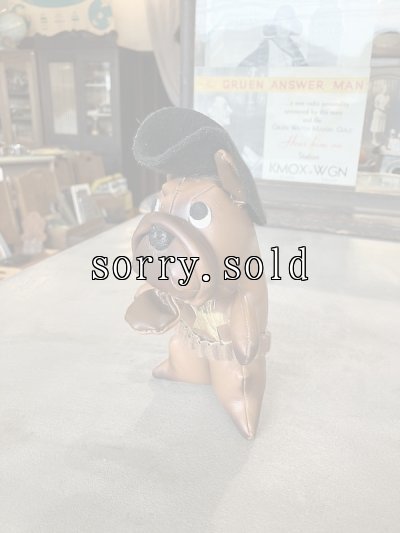 画像1: 1960'S　MID CENTURY　ナウガハイド　ビニールレザー　Jestia TKR no. 725　bulldog sheriff TOY　犬のおまわりさん　オブジェ　卓上オブジェ　日本製　アンティーク　ビンテージ