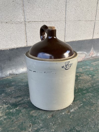 画像2: 19世紀　ウイスキー　ストーンウエアー　炻器　Stoneware Jug　WHISKEY JUG　moonshine jug　5ガロン　WATER JUG　陶器　ジャグ　フラワーベースに　ガーデニング　クラックあり　アンティーク　ビンテージ