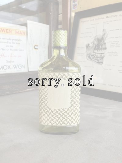 画像1: 1960'S 70'S　HAIR TONIC BOTTLE　理髪店　理容室　バーバー　ヘアトニック瓶　スカルプ　グリーンガラスボトル　瓶　蓋つき　クリアガラス　アンティーク　ビンテージ